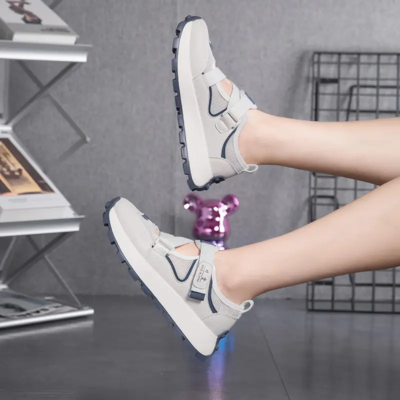 Round Head Small White Shoes Female Hundred Casual Womens Board Shoes Thick Bottom Women Sneakers 2024