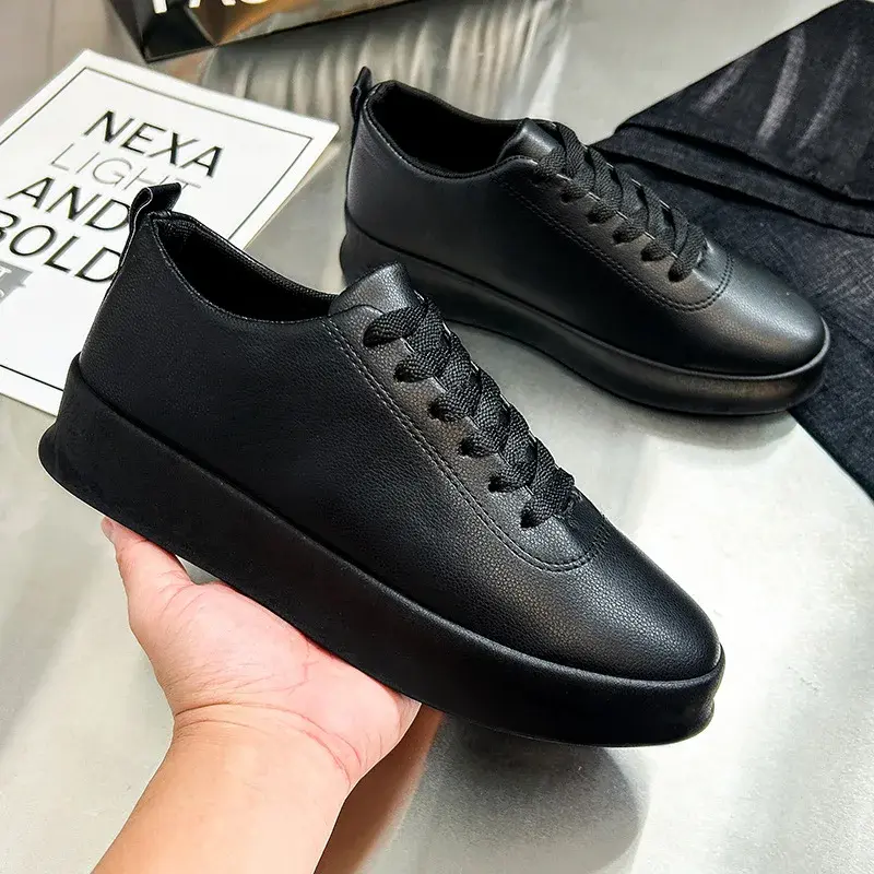 Spring/Summer Men's Shoes  New Style Feet Skateboard Small Black Lazy Shoes Casual Lightweight Sports Lace up Shoes