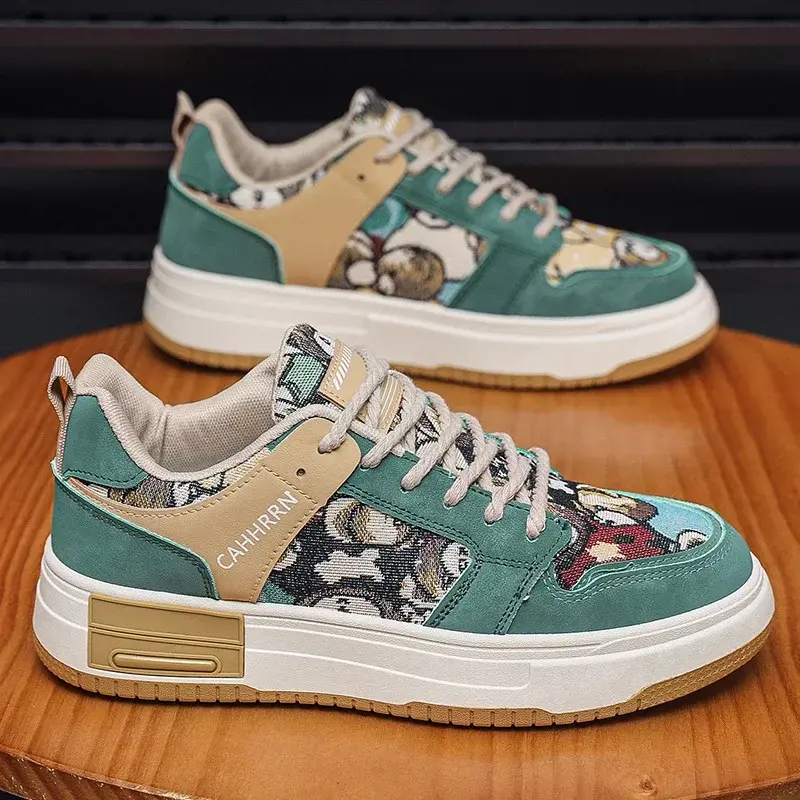 Men's Canvas Shoes New Platform Sneakers Trendy Lace-up Bear Skate Shoes  Men Street Versatile Casual Shoes Tenis Masculino