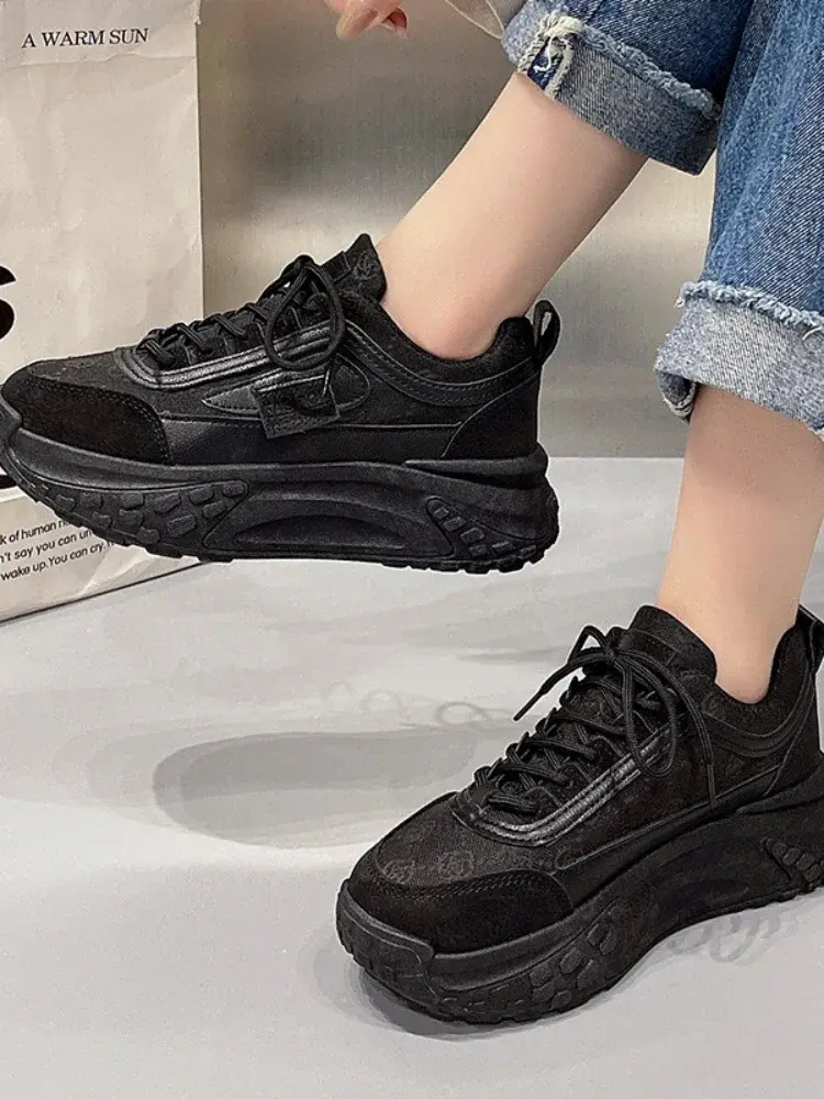 Women Casual Canvas Sneakers Designer Platform Running Sneakers Lace-Up Tennis Shoes Women Lightweight Walking Vulcanized