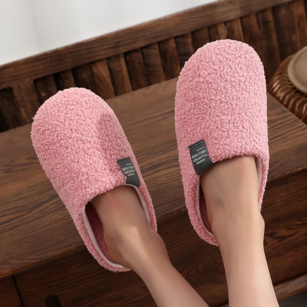 2025Couples Home Slippers Soft Fur Slippers Warm Indoor Flat Slides Nonslip Cotton Shoes Bedroom Light Slience Flats Floor Shoes