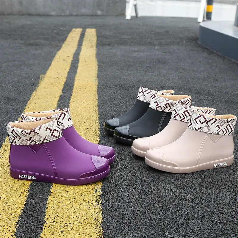 2023Shoes Women  Fashion Non Slip Waterproof Rain Boots Tube Rain Boots Boots for Women Waterproof Work Botas De Caza Espanolas