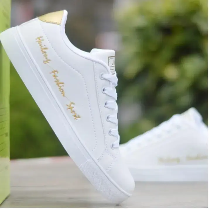 2023Men Vulcanized Sneakers Men Shoes Cheap Comfortable Autumn Spring Fashion White Canvas Sneakers Women Shoes Chaussure Homme