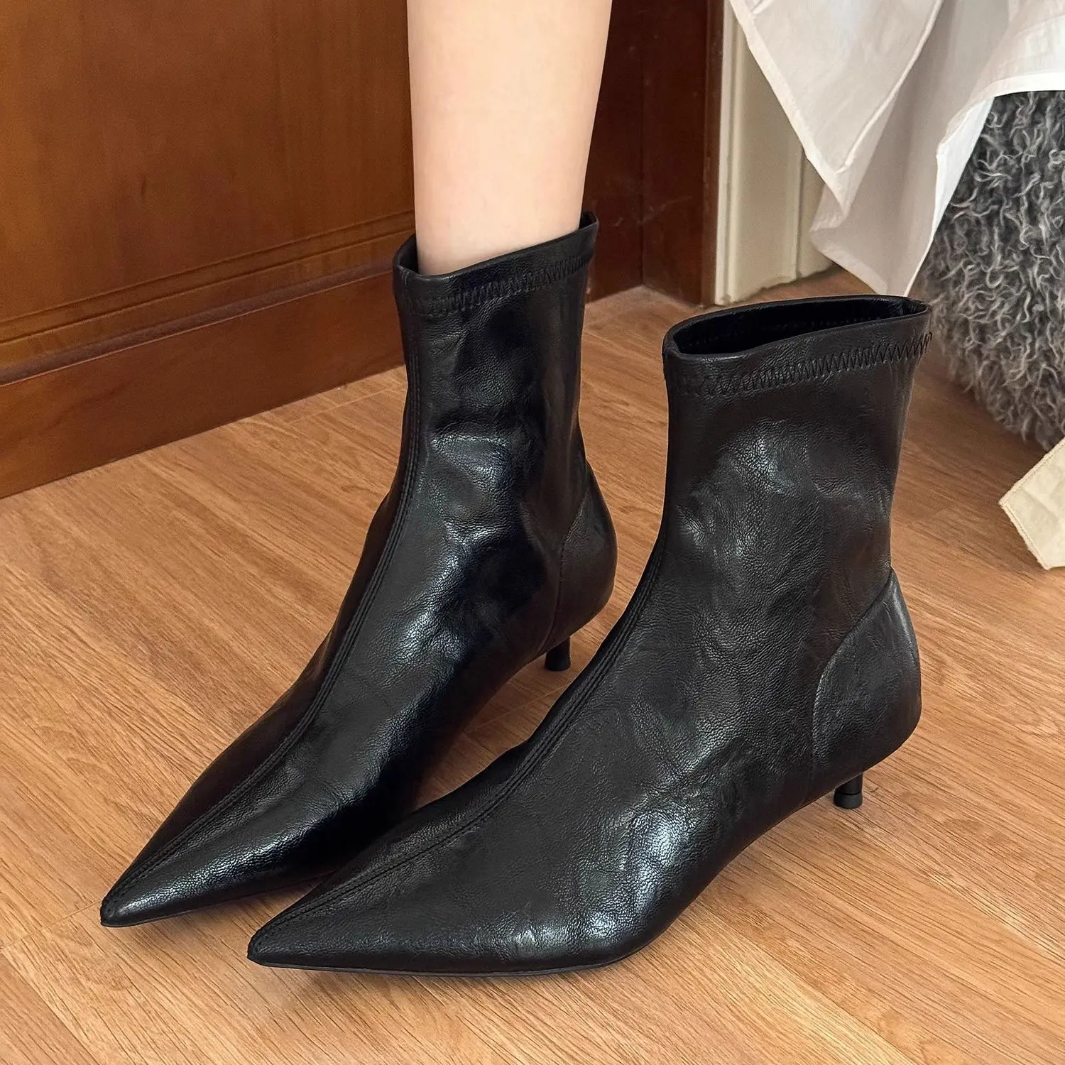 Pointed Toe Ankle Boots Women Fashion Side Zippers Short Boots Female Slim Thin High Heel Winter Women's Short Plush Footwear