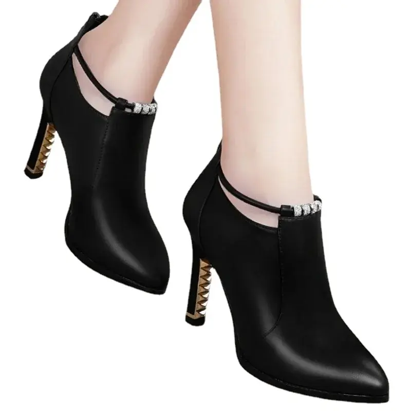 Sexy Ankle Platform Chelsea Boots for Women Pointy High Heels Autumn New Designer Stilettos Boots Pumps Punk Motorcycle Botas