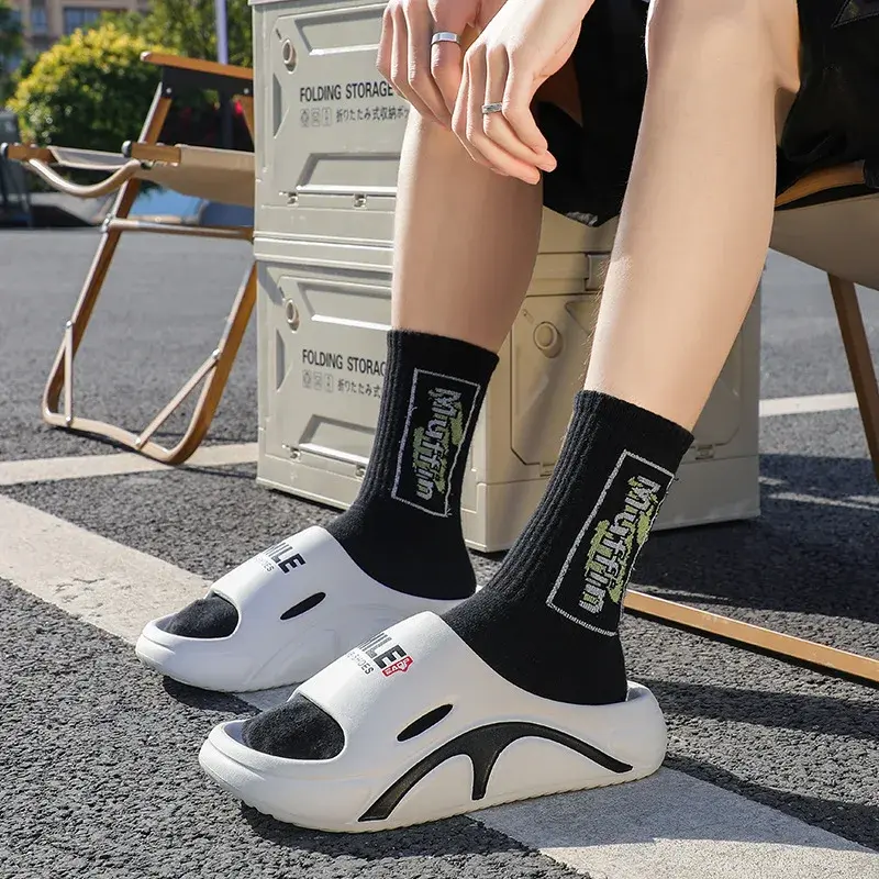 2025Summer Men Slippers Fashion Non-Slip Wear-resistant Soft Beach Slippers Outdoor Thick Sole EVA Slippers Bathroom Flip Flops