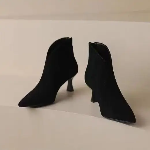 2025Vintage Pointed Toe Women Ankle Boots Fashion Elegant Back Zippers Short Booties Autumn Winter Ladies Concise High Heels