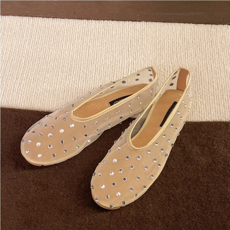 Luxury Crystal Rivet Design Mesh Sandals Women Light Breathable Flats Fashion Comfort Mules Shoes Elegant Loafers Ballet Shoes