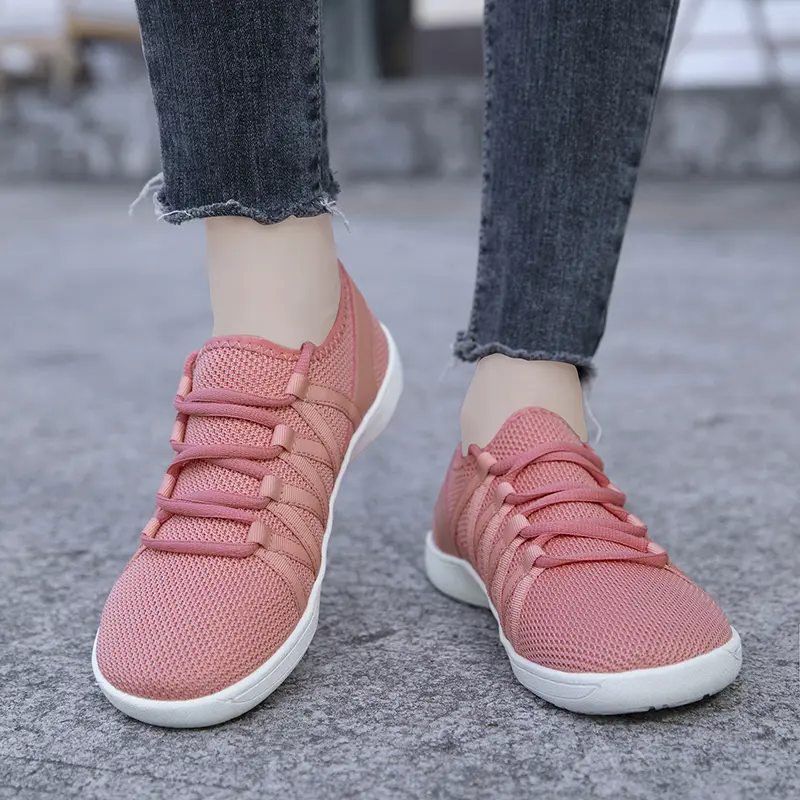 Elegant Women's Wide Toe Shoes Lightweight Anti-Slip Cushioned Sneakers Breathable Comfortable Versatile for Walking Travel Work