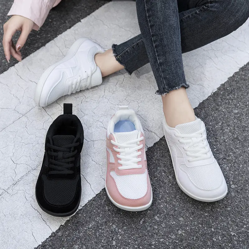 Women's Outdoor Wide Toe Walking Shoes Breathable Mesh Non-Slip Lightweight Comfortable Casual Shoes for Wide Feet All-Day Wear