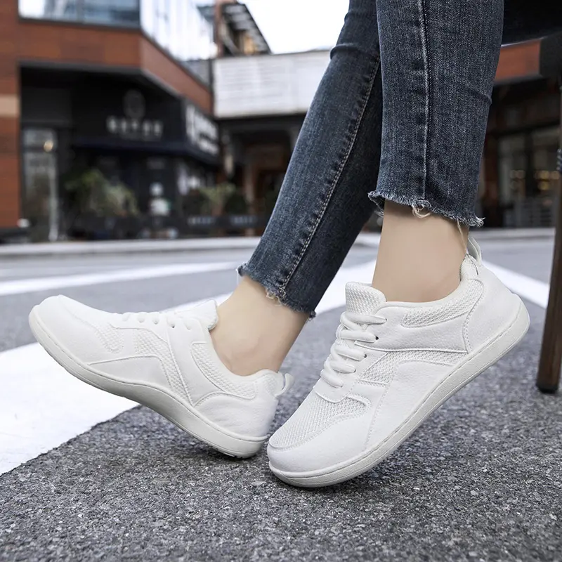 Women's Outdoor Wide Toe Walking Shoes Breathable Mesh Non-Slip Lightweight Comfortable Casual Shoes for Wide Feet All-Day Wear