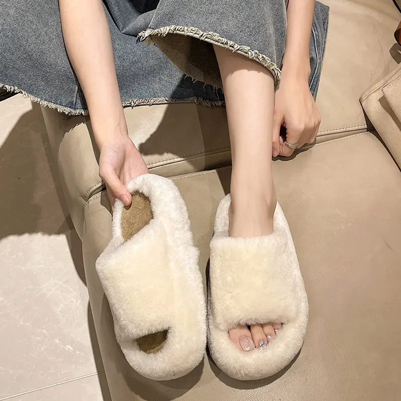 Hairy Cotton Slippers Women Autumn Winter New Warm Footwear Home Bright Diamond Slippers Fashion Outer Wear Women's Flat Shoes