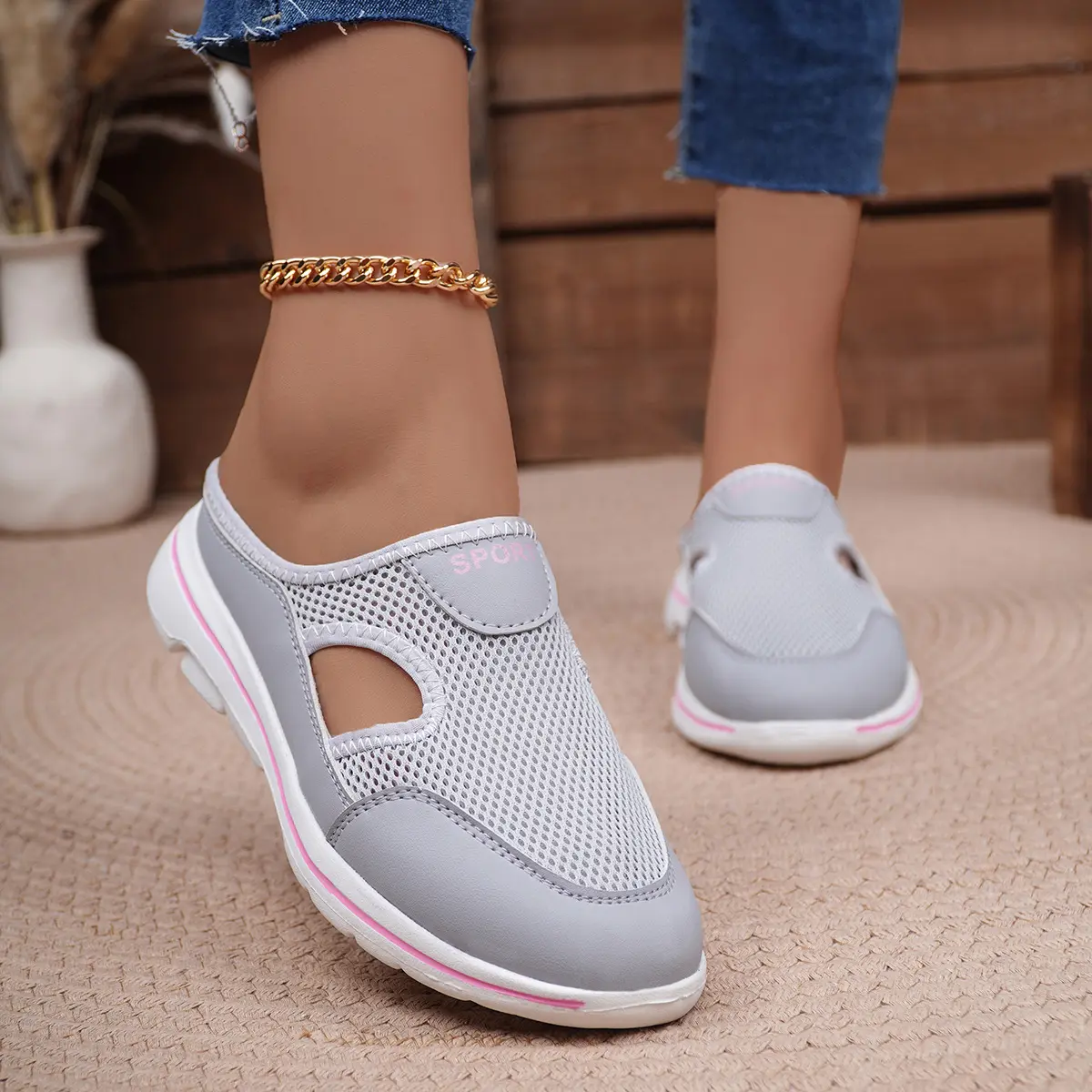 Men's Slippers Summer Soft Comfortable Home Slippers Breathable Anti-slip Men's Sneakers Couple Flats Mules Shoes Dropshipping