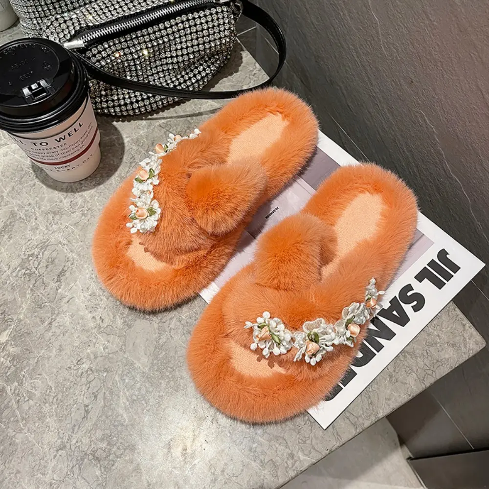 Women Fashion Warm Fluffy Slippers Cozy Faux Fur Cross Indoor Floor Slides Flat Soft Furry Ladies Female Celebrities Flip Flops