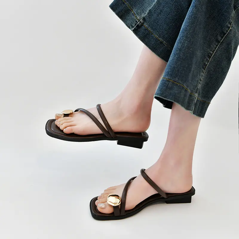 Summer Women Sandals Narrow Band Fashion Metal Decoration Low Heel Slip on Women Slipper Elegant Slides Outdoor Beach Flip Flop