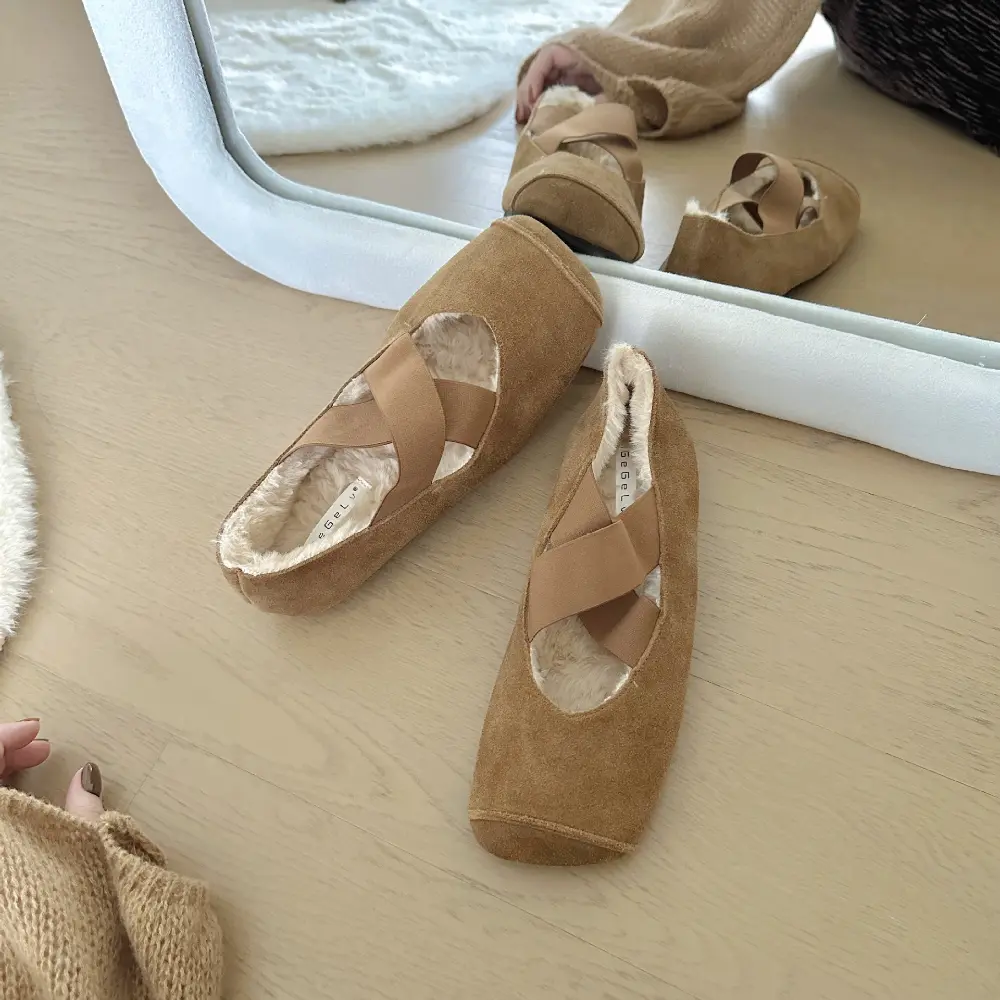 2024 Autumn and Winter New Cotton Shoes Cross Strap A Slip-on Mary Jane Women's Shoes with Cashmere Square Hair Shoes Women