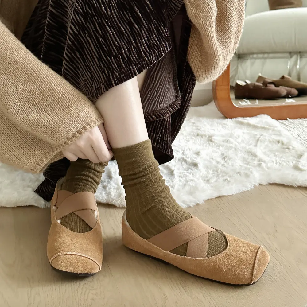 2024 Autumn and Winter New Cotton Shoes Cross Strap A Slip-on Mary Jane Women's Shoes with Cashmere Square Hair Shoes Women