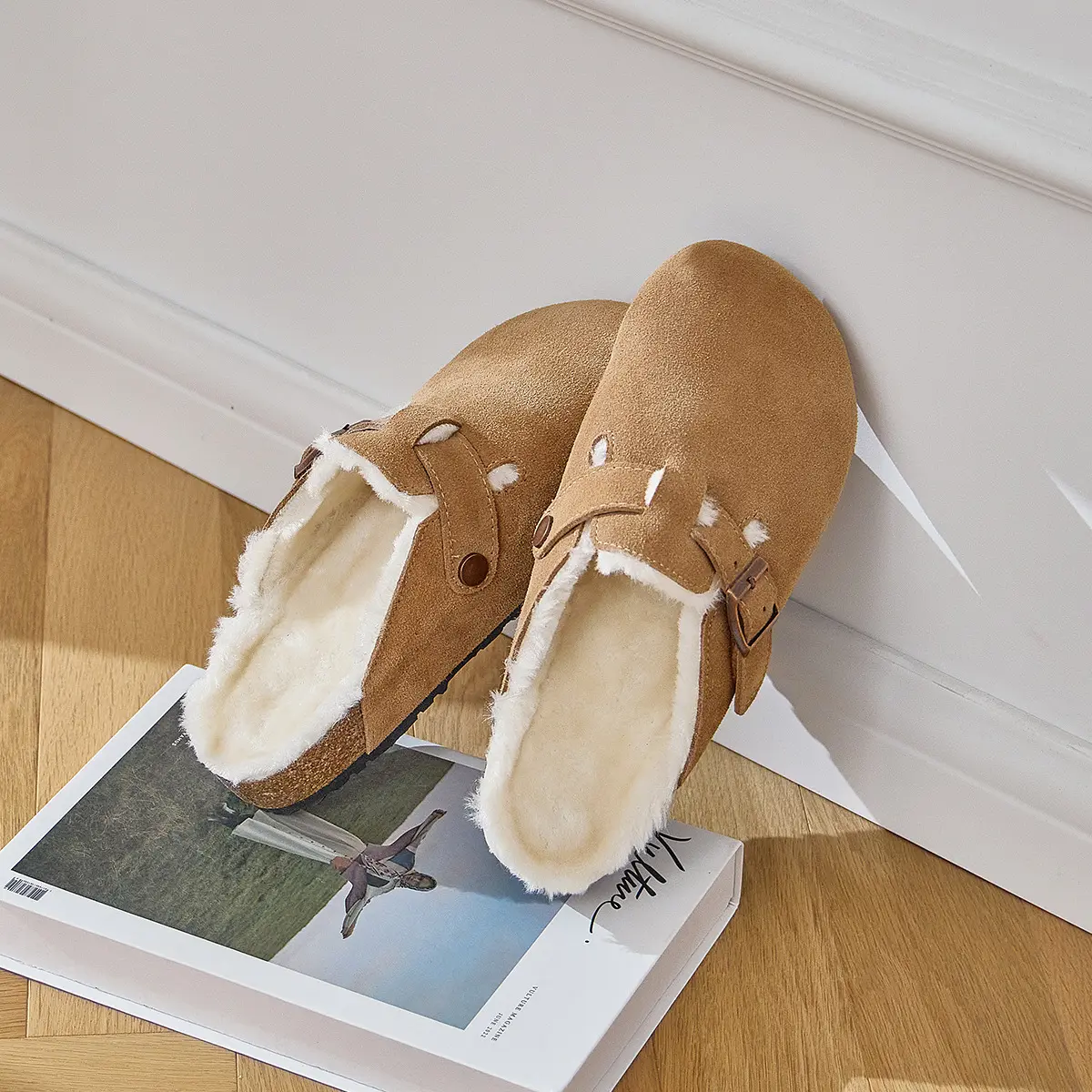Fur Lined Clogs for Women Men Winter Fuzzy Cork Slippers Fur Cork Mules Short Plush House Cork Shoes Winter Zuecos Mujer
