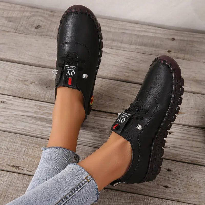 Women's Large Size 35-43 Yard PU Leather Sports Shoes Running Shoes Flat Bottom with Elastic Straps Shoes for Women Sneakers
