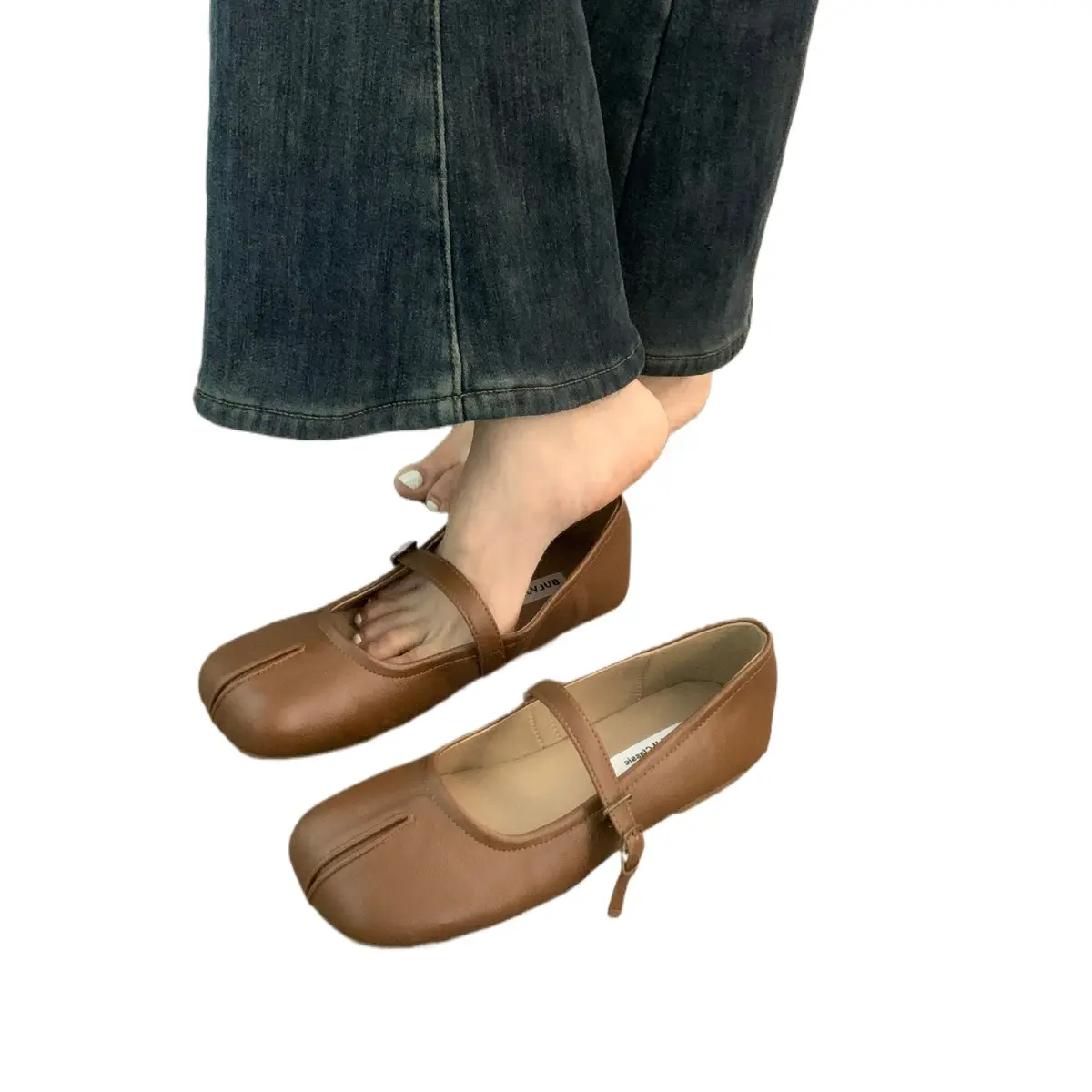 2024 Spring Women Sandals New Split Toe Mary Jane Flats Ladies Pumps Female Retro Vintage Girl Daily Novelty Solid Ninja Shoes