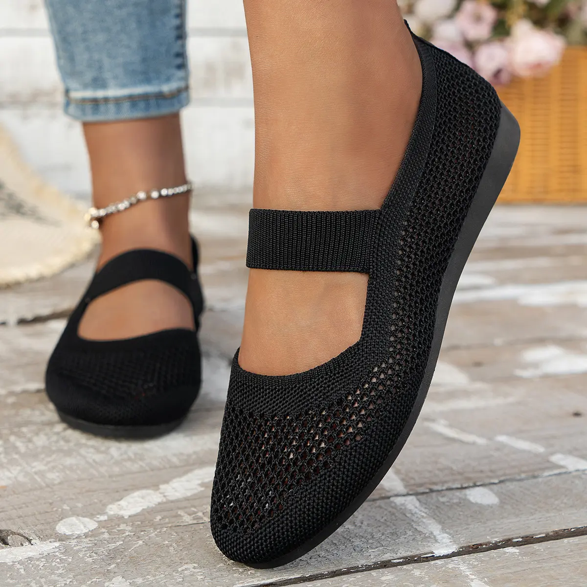 Summer Women Casual Shoes Soft Portable Sneakers Walking Shoes Flat Soles for Women Breathable Slip on White Shoes
