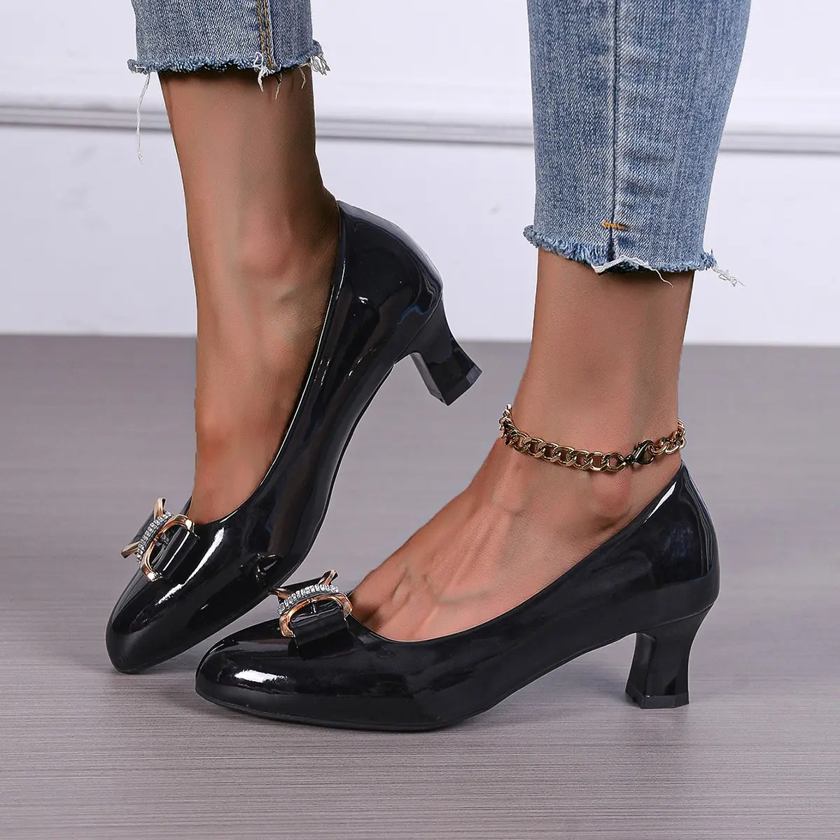 2024 Spring/Summer Women's Office Mary Janes Shoes Patent Leather Dress Square Head Square Heel Solid Color Women's Shoes