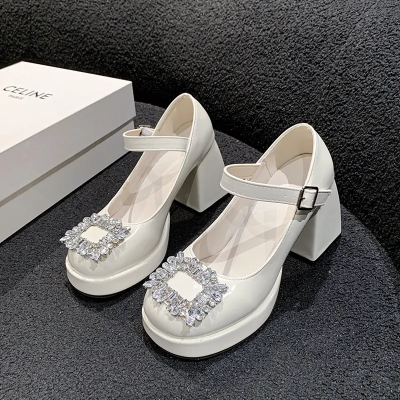 Low Heel Rhinestone Sandals Women Shoes 2024 New Summer Fashion Square Headed Heels Shoes for Women Sandalias De Mujer