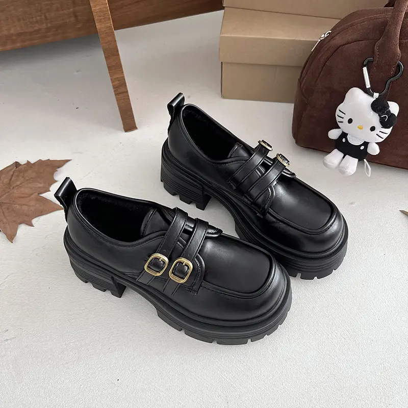 Early Autumn Leather Shoes 2024 New Autumn/Winter Plush Double Buckle with College Style Height Increasing Le Fu Shoes