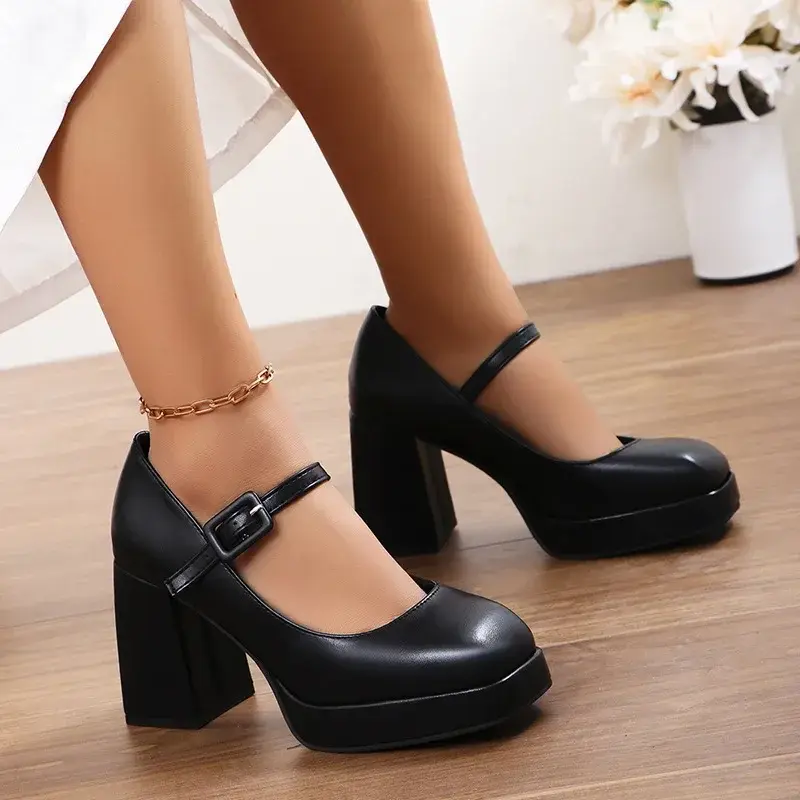 Mary Janes Vintage Black Sandals Woman Buckle Non-Slip Casual Medium Heels Office Ladies Solid Elegant Heels Korean 2025 Summer
