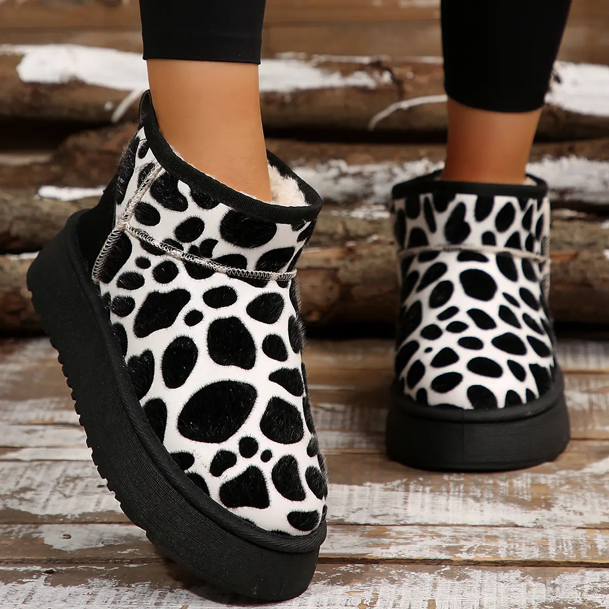 Winter Women Short Plush Warm Snow Boots Casual Shoes New Suede Fur Chelsea Ankle Boots Flats Platform Ladies Shoes Botas