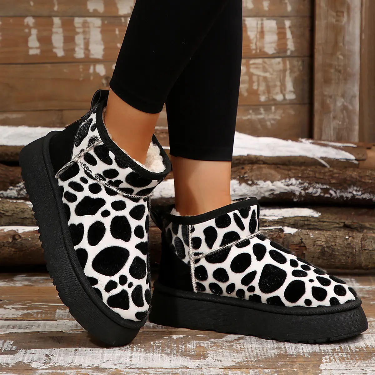 Winter Women Short Plush Warm Snow Boots Casual Shoes New Suede Fur Chelsea Ankle Boots Flats Platform Ladies Shoes Botas