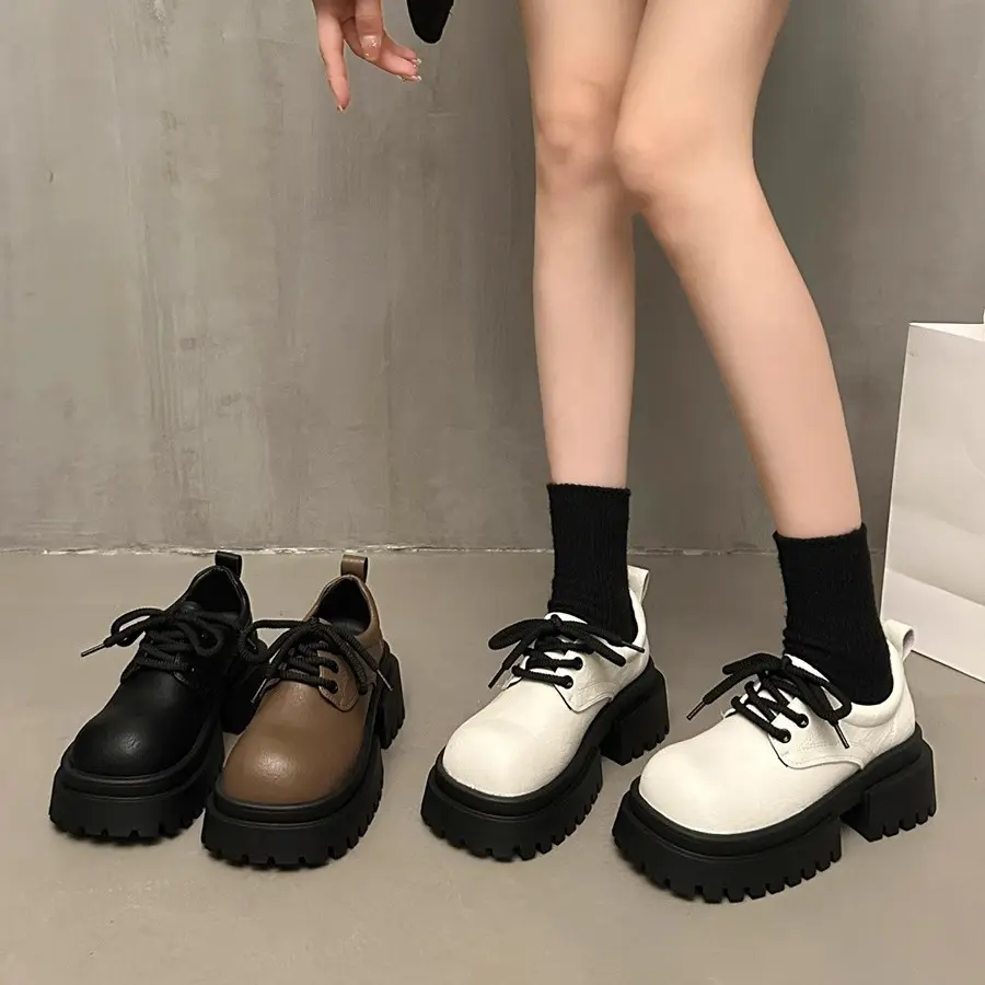 2024 Women Spring New Black Platform Flats Shoes Women Loafers Slip on Boat Shoes Designer Casual Leather Oxfords