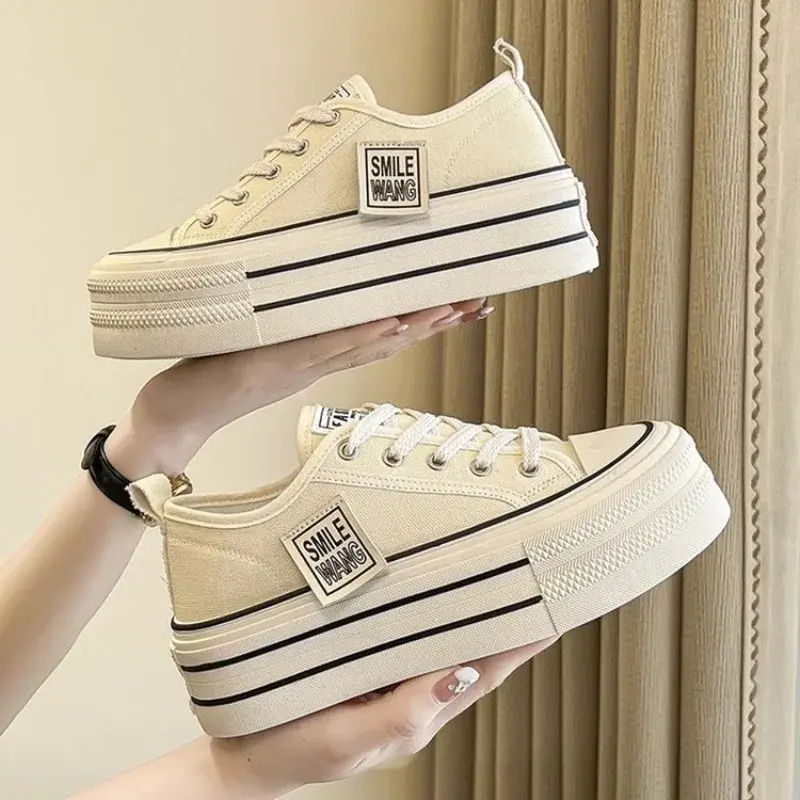 New Women Black White Platform Canvas Shoes Sneakers Lace Up Comfortable Shoes Fashion Outdoor Versatile Sport Vulcanize Shoes