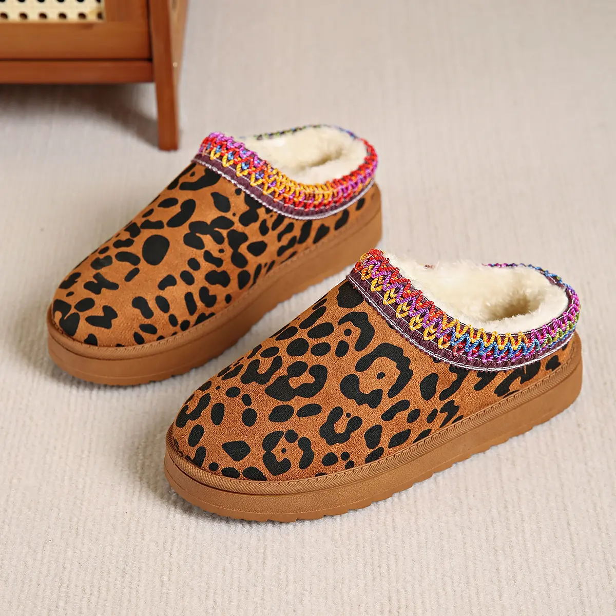 Snow Boots for Women 2024 Winter New Cashmere Warm Thick Soles Without Heel-covered Hair Half Slipper Cotton Shoes for Women