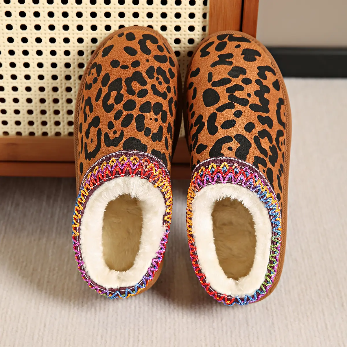 Snow Boots for Women 2024 Winter New Cashmere Warm Thick Soles Without Heel-covered Hair Half Slipper Cotton Shoes for Women