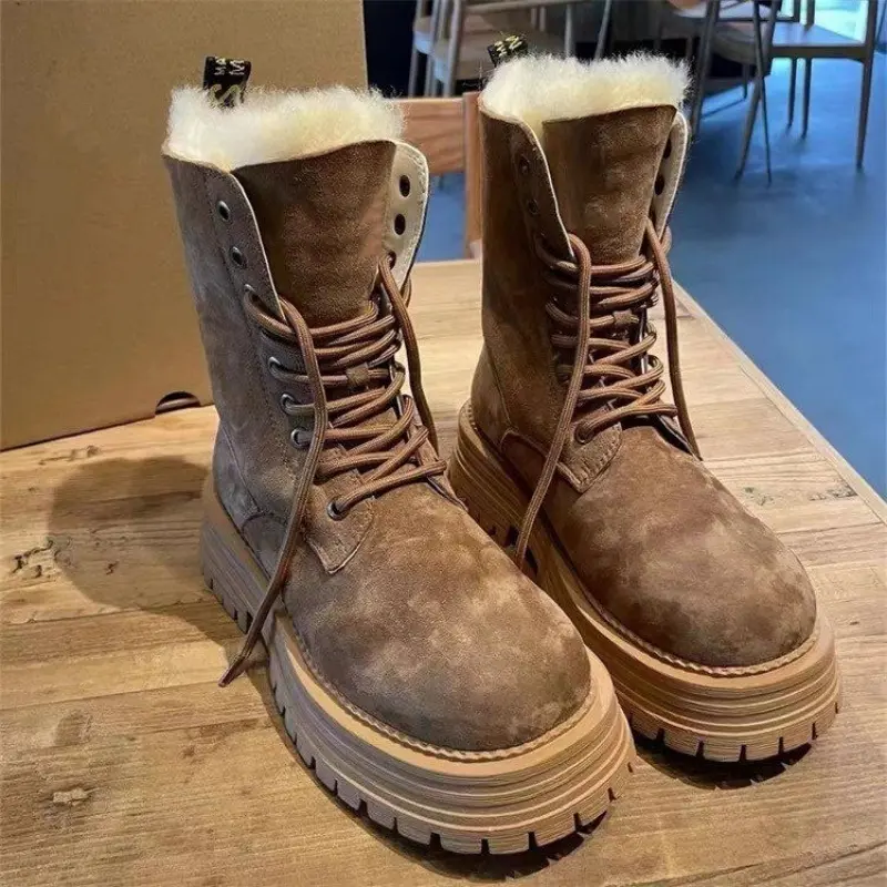Autumn New Thick Soled English Boots Retro Round Toe Lace Up Sheepskin Integrated Thick Cotton Shoes 2024 Winter Snow Boots