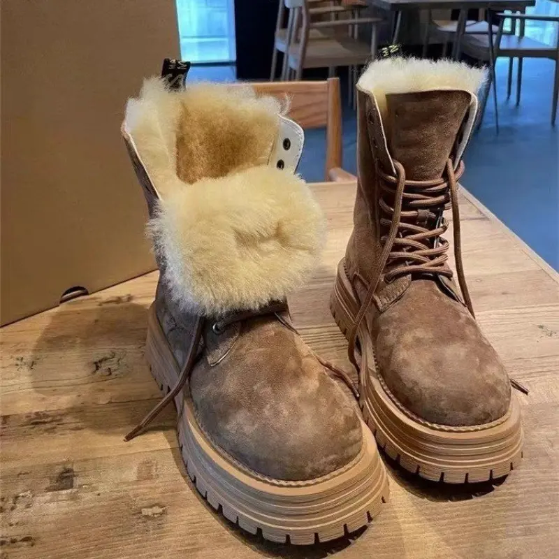 Autumn New Thick Soled English Boots Retro Round Toe Lace Up Sheepskin Integrated Thick Cotton Shoes 2024 Winter Snow Boots