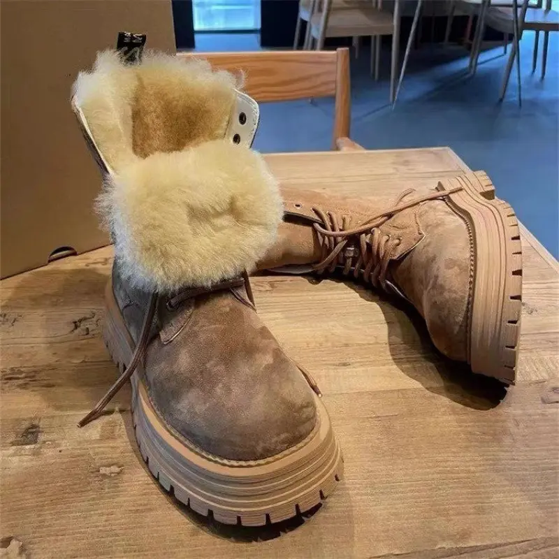 Autumn New Thick Soled English Boots Retro Round Toe Lace Up Sheepskin Integrated Thick Cotton Shoes 2024 Winter Snow Boots