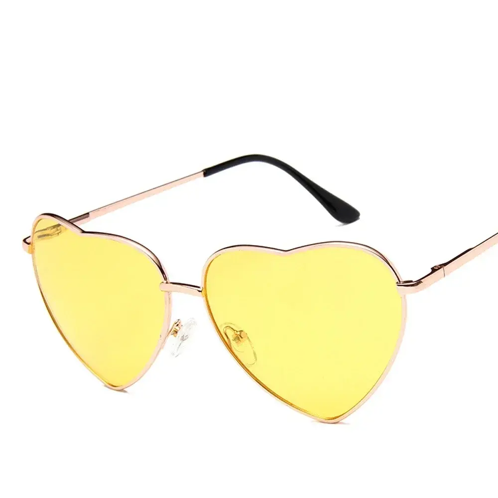 Retro Big Heart Sunglasses Women Vintage Metal Color Fashion Designer Sun Glasses Female