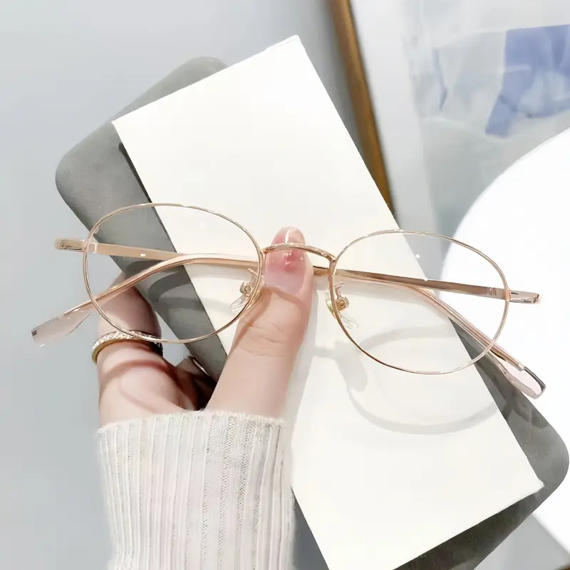 Vintage Anti-Blue Light Glasses Women's Oval Metal Frame Brand Designer Fashion Y2K Woman Metal Optical Frames Computer Glasses