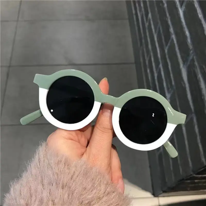 New Splicing Colour Round Cute Kids Sunglasses UV400 Boy Girls 1-7 Years Old Lovely Baby Sun Glasses Children Oculos De Sol