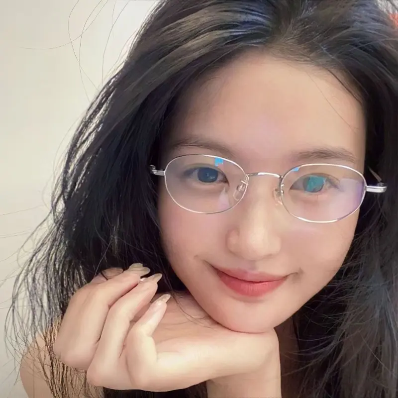 Vintage Anti-Blue Light Glasses Women's Oval Metal Frame Brand Designer Fashion Y2K Woman Metal Optical Frames Computer Glasses