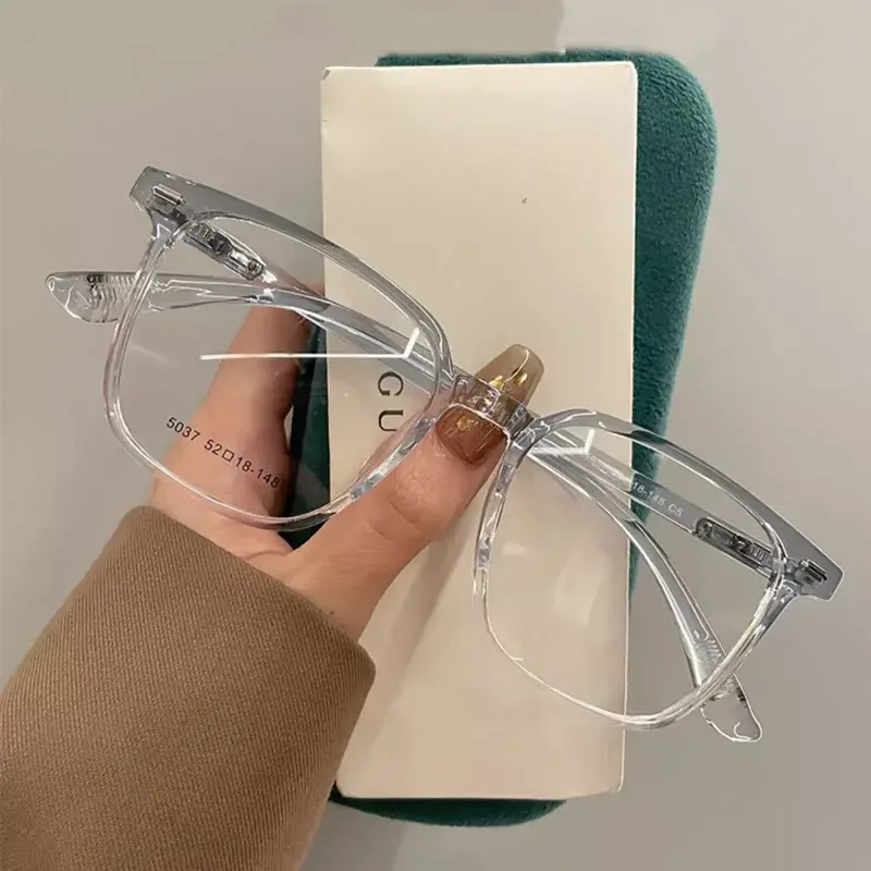 Fashion Retro Photochromic Glasses Vintage Square Frame Chameleon Eyewear Women Men Color Change Sunglasse