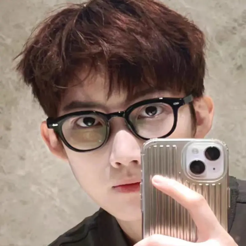 Ultralight Leopard Print Anti Blue Light Glasses Women Men Round Glasses Frames for Read Female Fashion Vintage Clear Eyeglasses