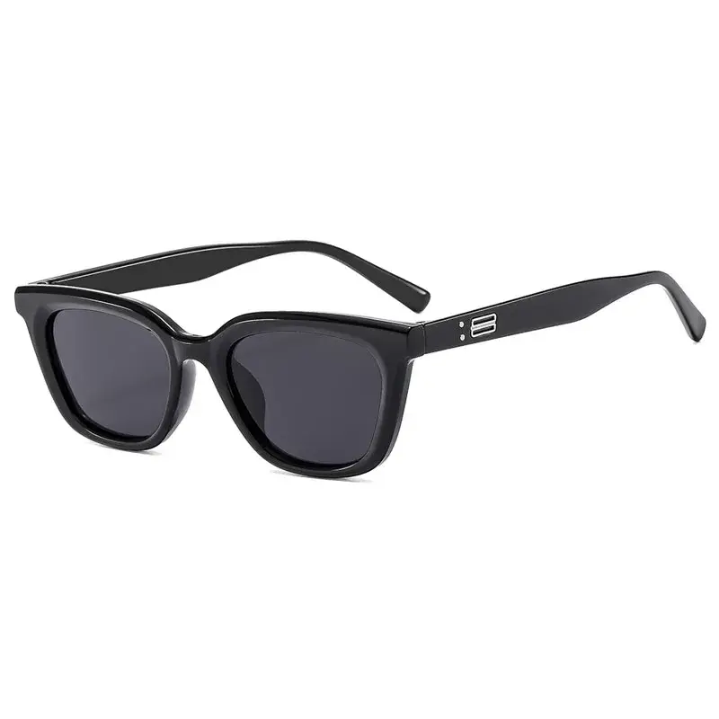 Square Small Frame Sunglasses 2024 New Comfortable Gummy Glass Frame Sun Protection Glasses Sun Protection for Travel