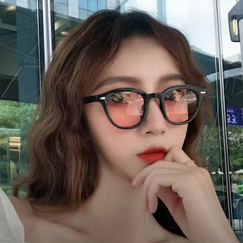 Retro Circular Sunglasses 2024 2025 Men Women Vintage Small Round Sun Glasses UV400 Goggles Shades