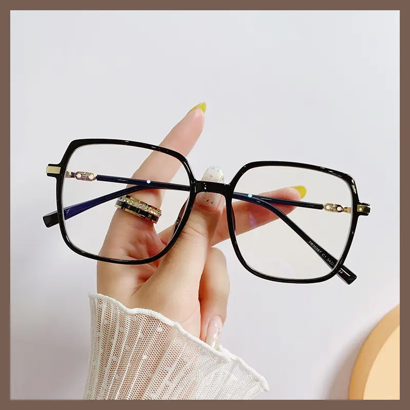 Photochromism Sunglasses Fashion Square Big Frame Gradient Sun Glasses UV400 for Women Shades Chameleon Eyewear Female Gafas sol