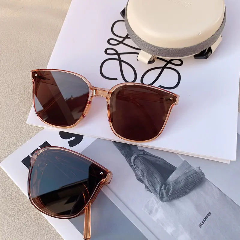 Luxury Fashion Folding Sunglasses Women Men Brand Designer Vintage Cat's Eye Sun Glasses Male Female Eyewear UV400