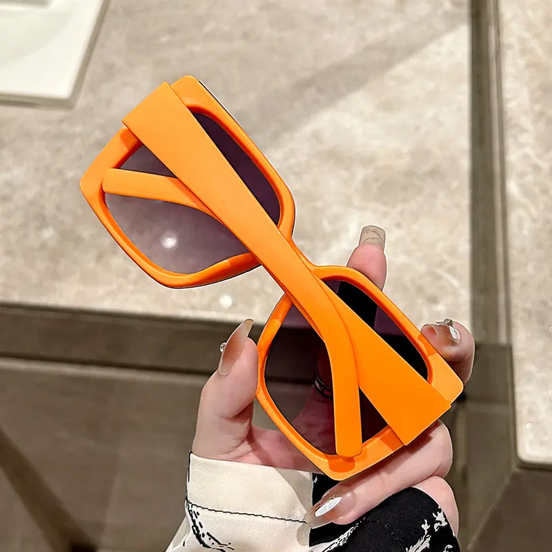 2023 New Fashion Oversize Gradient Sunglasses Women Men Vintage Square Sun Glasses Female Luxury Shades UV400
