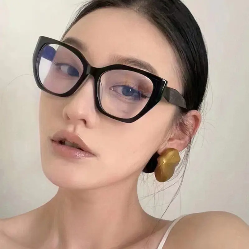 Cat Eye Eyeglasses Frames for Women Brand Designer Fashion Luxury Anti Blue Light Computer Eye Glasses Ladies Optical Eyewear